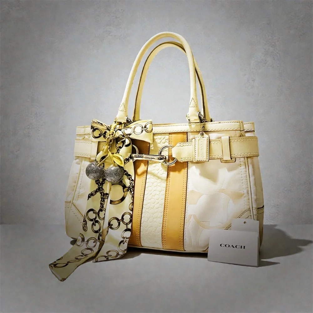 Vintage Coach soho shoulder bag Cream and Tan Women's tote Bag - Picture 3 of 17